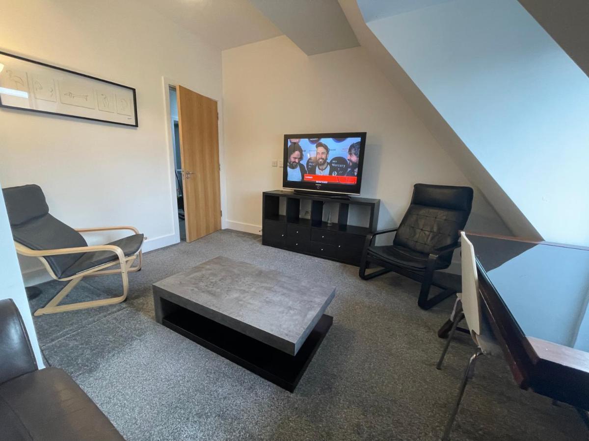 2 Bedroom 2 Bathroom Apartment 8 Including Free Parking Bromley Luaran gambar